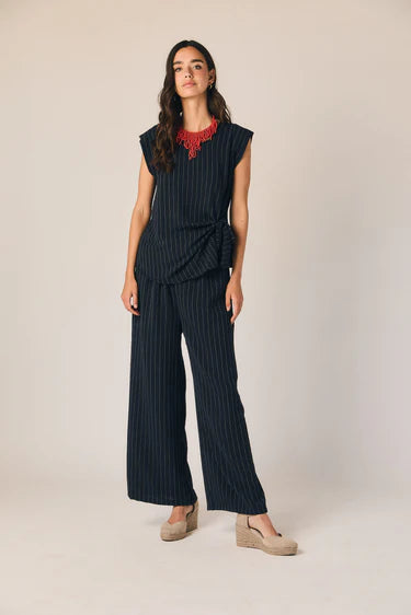 Pantalón rayas beige